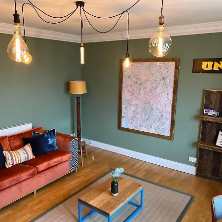 Silver Howe, Apartmán *