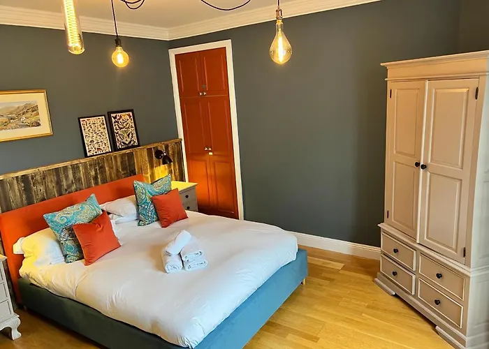 Silver Howe, * باونيس أون وينديرمير