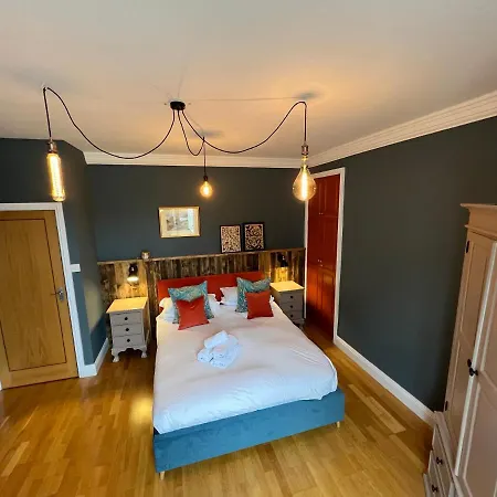Silver Howe, Apartamento